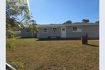 629 NE 15th Ct, Cape Coral, FL 33909 - Photo 19