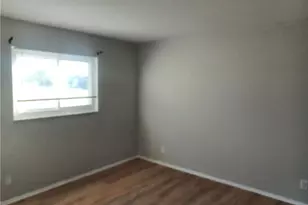 937 SE 23rd Pl, Cape Coral, FL 33990 - Photo 7