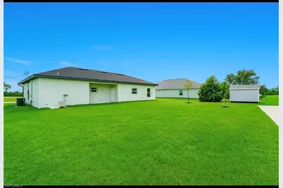 1701 NE 44th Ter, Cape Coral, FL 33909 - Photo 15