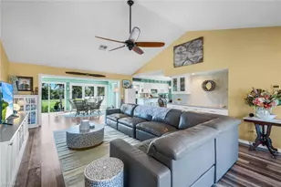 1417 Causey Ct, Sanibel, FL 33957 - Photo 5