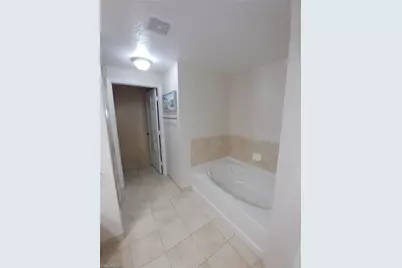 20140 Estero Gardens Cir #204, Estero, FL 33928 - Photo 11