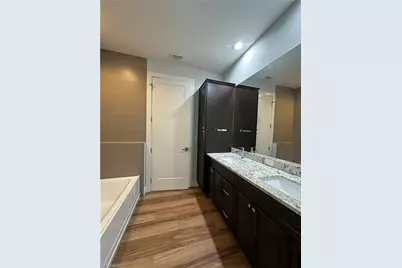 4402 Chiquita Blvd S, Cape Coral, FL 33914 - Photo 15
