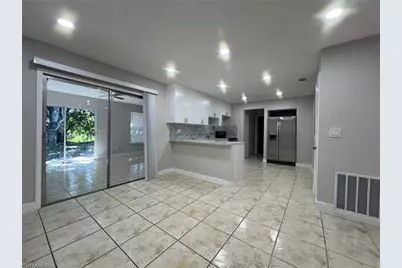 4033 School Cir, Labelle, FL 33935 - Photo 9