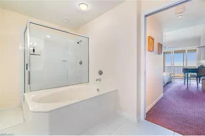 14815 Laguna Dr #702, Fort Myers, FL 33908 - Photo 21