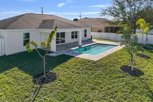 105 NW 14th St, Cape Coral, FL 33993 - Photo 37