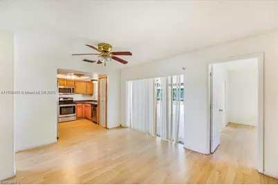 915 SE 20th St, Cape Coral, FL 33990 - Photo 7