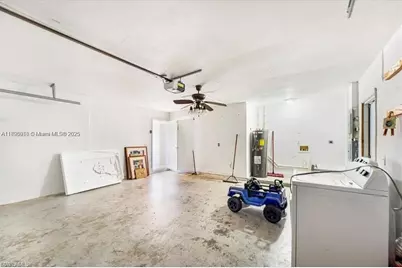 915 SE 20th St, Cape Coral, FL 33990 - Photo 15