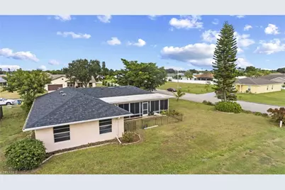 514 Layton Pl, Lehigh Acres, FL 33936 - Photo 25