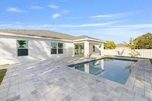 1726 NW 17th St, Cape Coral, FL 33993 - Photo 33