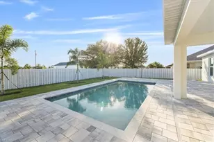 1726 NW 17th St, Cape Coral, FL 33993 - Photo 31