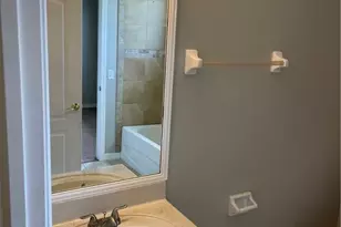 2533 Deerfield Lake Ct, Cape Coral, FL 33909 - Photo 31