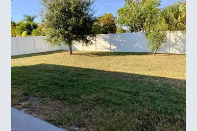 223 SW 31st St, Cape Coral, FL 33914 - Photo 37