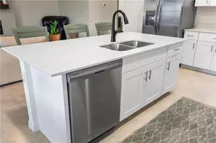 4066 San Clemente Ct, North Fort Myers, FL 33917 - Photo 9