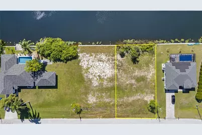 2854 NW 4th St, Cape Coral, FL 33993 - Photo 13