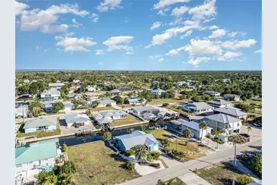 16060 Porto Bello St, Bokeelia, FL 33922 - Photo 29