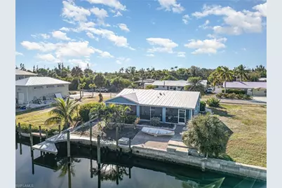 16060 Porto Bello St, Bokeelia, FL 33922 - Photo 25