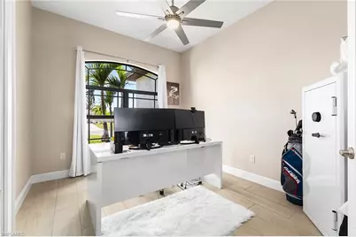 302 NW 32nd Pl, Cape Coral, FL 33993 - Photo 13