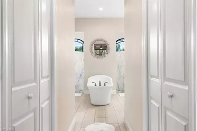 302 NW 32nd Pl, Cape Coral, FL 33993 - Photo 21