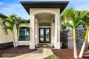 302 NW 32nd Pl, Cape Coral, FL 33993 - Photo 7