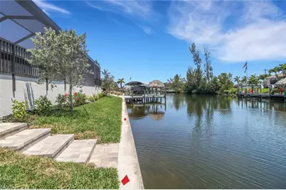 2612 SW 41st Ter, Cape Coral, FL 33914 - Photo 23