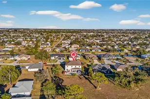 812 SW 11th Ct, Cape Coral, FL 33991 - Photo 45