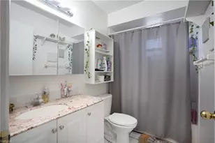 931/933 SE 23rd Pl, Cape Coral, FL 33990 - Photo 15