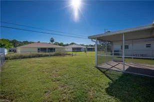 931/933 SE 23rd Pl, Cape Coral, FL 33990 - Photo 39