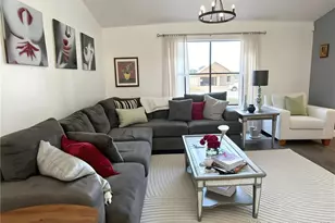 1423 NE 13th Ave, Cape Coral, FL 33909 - Photo 3