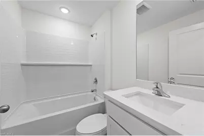 5017 N Peachtree Cir, Labelle, FL 33935 - Photo 11