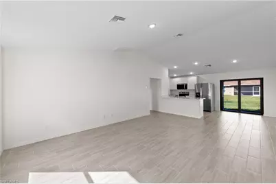 5017 N Peachtree Cir, Labelle, FL 33935 - Photo 3