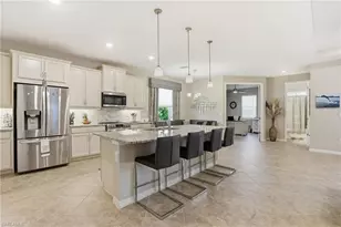 1807 SW 40th Terrace, Cape Coral, FL 33914 - Photo 19