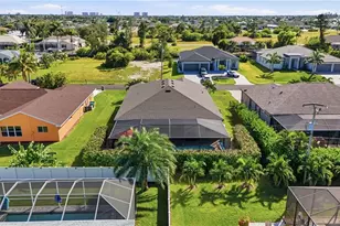 1807 SW 40th Terrace, Cape Coral, FL 33914 - Photo 43