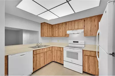 8474 Charter Club Cir #13, Fort Myers, FL 33919 - Photo 13