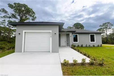 6027 Pecan Cir, Labelle, FL 33935 - Photo 1