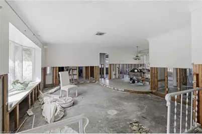 111 SW 49th Ter, Cape Coral, FL 33914 - Photo 27