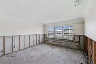 111 SW 49th Terrace, Cape Coral, FL 33914 - Photo 21