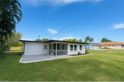 4123 SE 3rd Ave, Cape Coral, FL 33904 - Photo 21