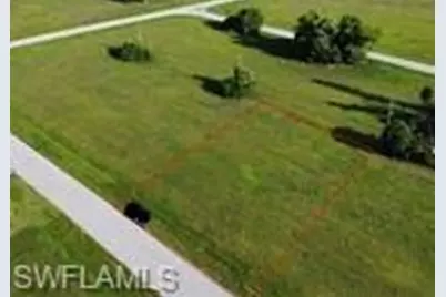 1720 NE 17th St, Cape Coral, FL 33909 - Photo 3