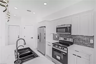 2519 NW Juanita Pl, Cape Coral, FL 33993 - Photo 21