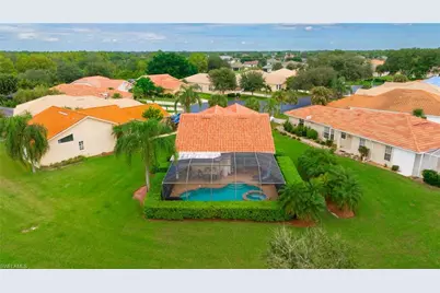 611 Aston Lake Ct, Lehigh Acres, FL 33974 - Photo 3