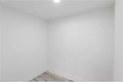 1515 E 9th St, Lehigh Acres, FL 33972 - Photo 17