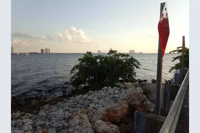 1322 Old Bridge Rd, North Fort Myers, FL 33917 - Photo 29