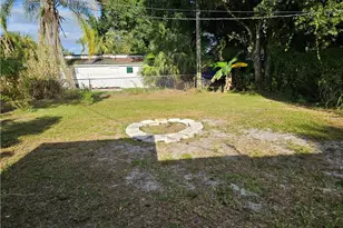 1322 Old Bridge Rd, North Fort Myers, FL 33917 - Photo 27