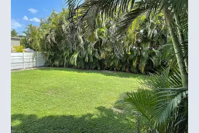 1702 Hill Ave, Fort Myers, FL 33901 - Photo 7
