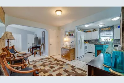 729 105th Ave N, Naples, FL 34108 - Photo 5