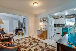 729 105th Ave N, Naples, FL 34108 - Photo 5