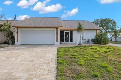 11545 Cinnamon Cove Blvd, Fort Myers, FL 33908 - Photo 3