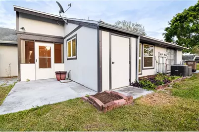 10514 Newbury Ct, Lehigh Acres, FL 33936 - Photo 29