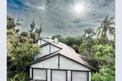 3600 Heritage Ln, Fort Myers, FL 33908 - Photo 5