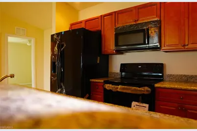 530 SE 5th Ave, Cape Coral, FL 33990 - Photo 11